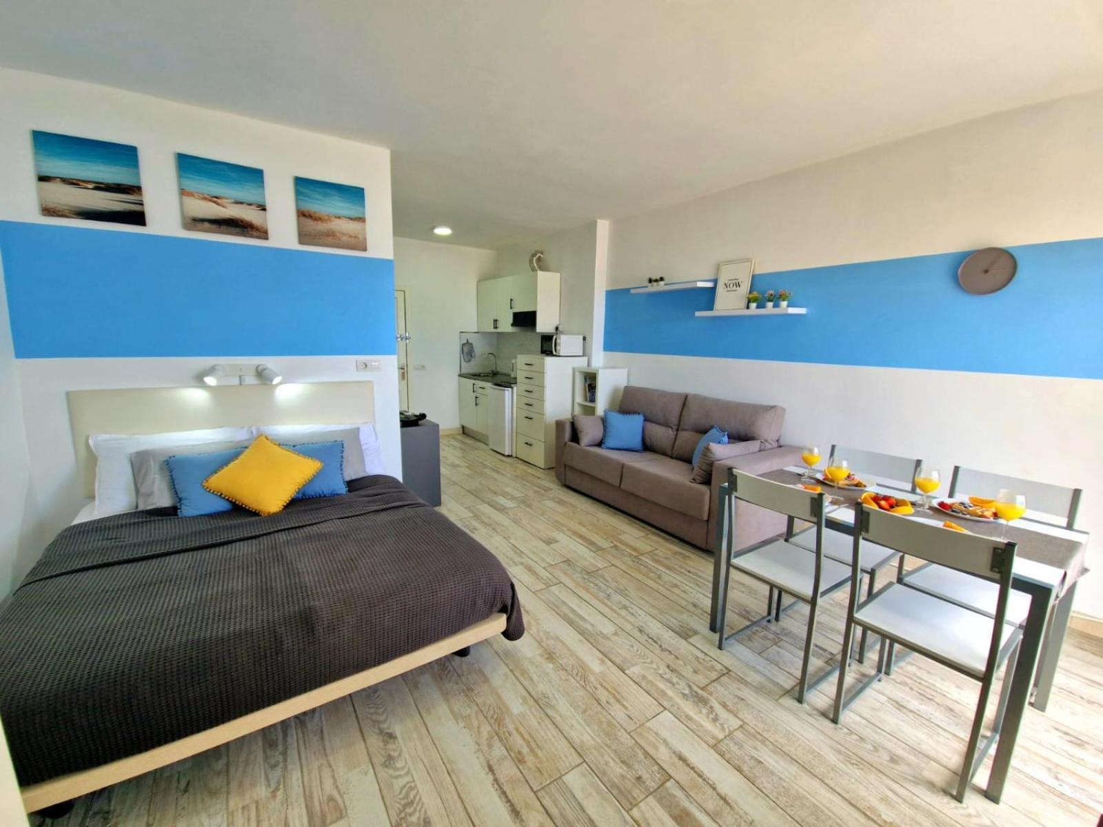 Lovely Blue Studio With Ocean View And Pool, Paraiso 918 아데제 외부 사진